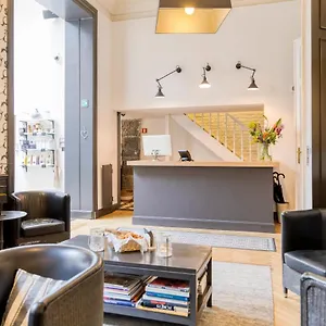 https://louise.brusselshotelsbook.com